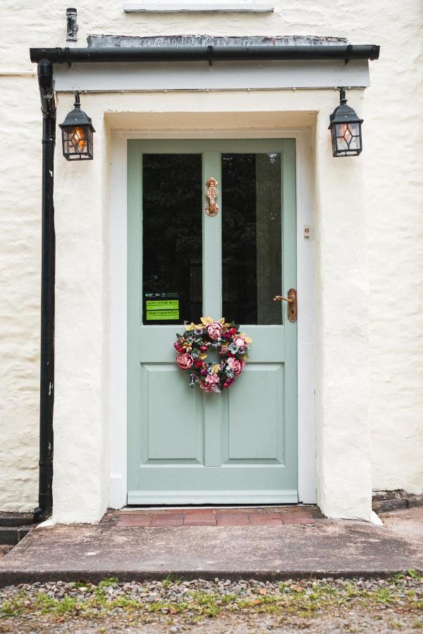 The Green Door Vegan B&B Llanon 外观 照片