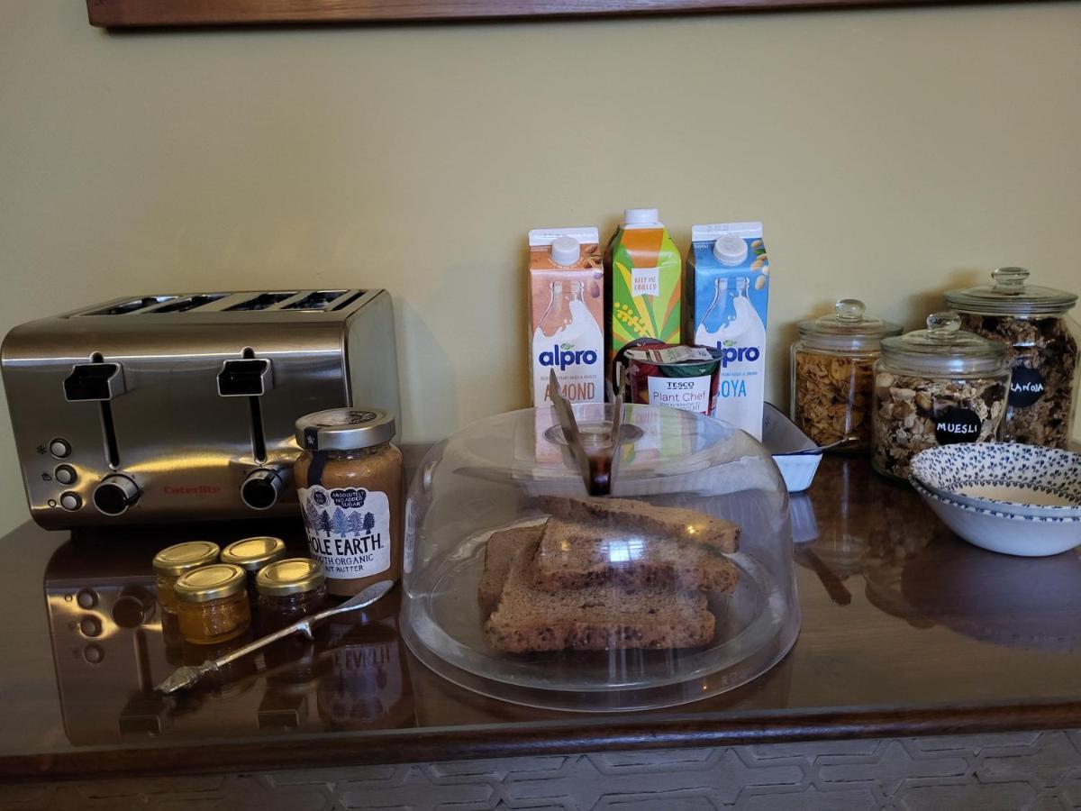 The Green Door Vegan B&B Llanon 外观 照片